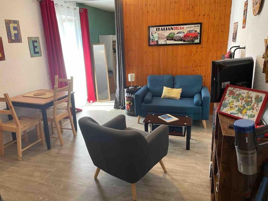 Le Studio Dolois Dol-de-Bretagne Exterior foto